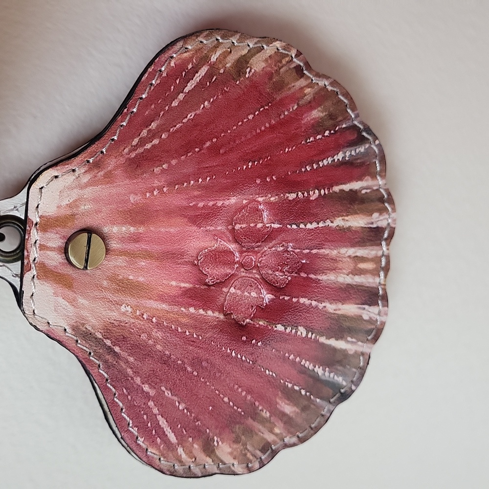Patricia Nash Shell Mirror Key Fob Charm - Picture 9 of 10